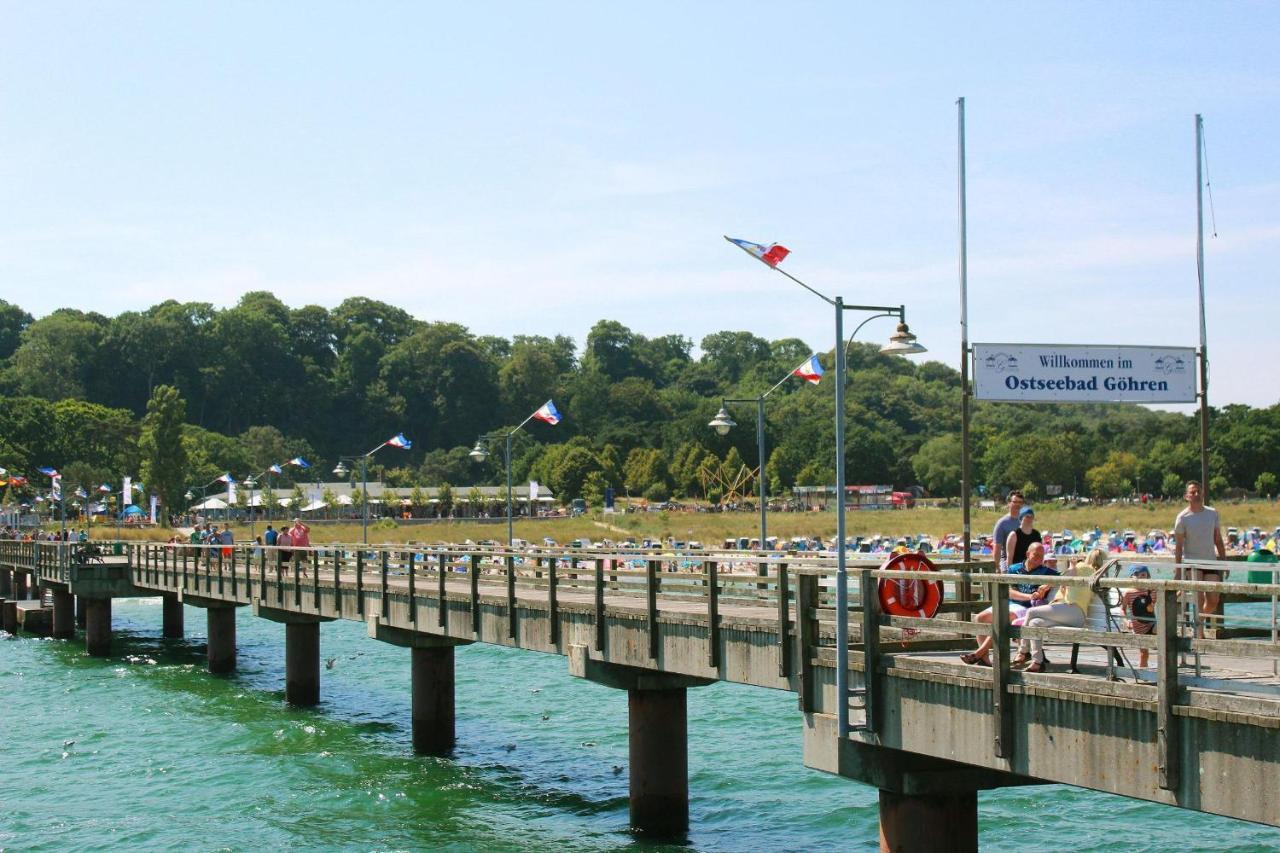 Fewo Mit Terrasse, Gratis Nutzung Vom Ahoi Erlebnisbad Und Sauna In Sellin - Haus Blick Zur See Fewo 13 Gohren Bagian luar foto